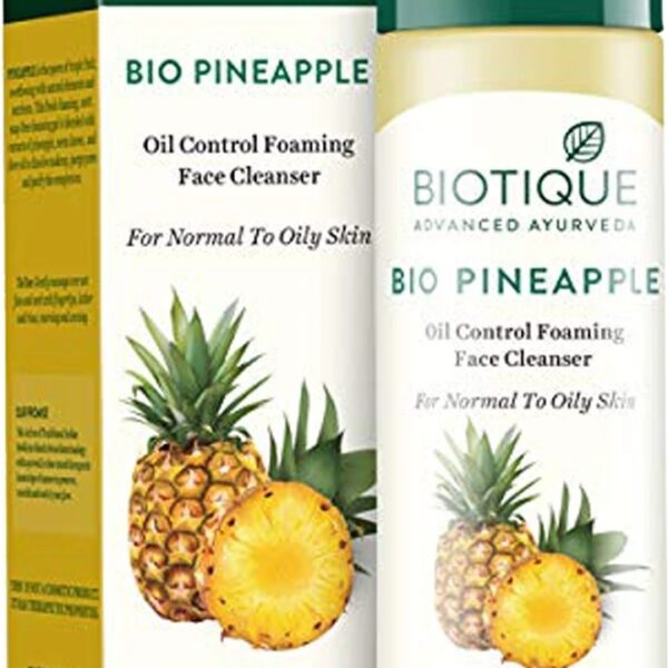 Biotique Pineapple Oil Control Foaming Face Cleanser